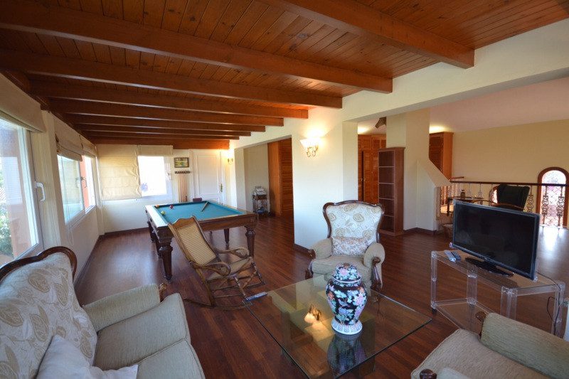 Casa en Estepona de 330m2 1