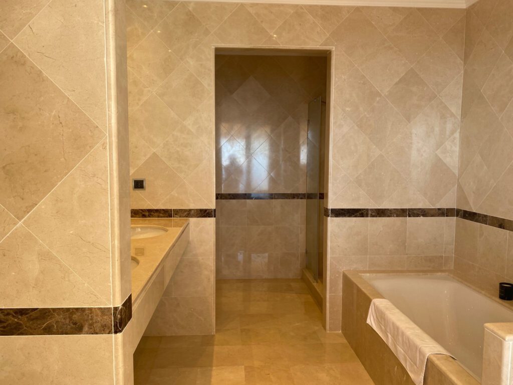 Casa en Altos de los Monteros de 611m2 1