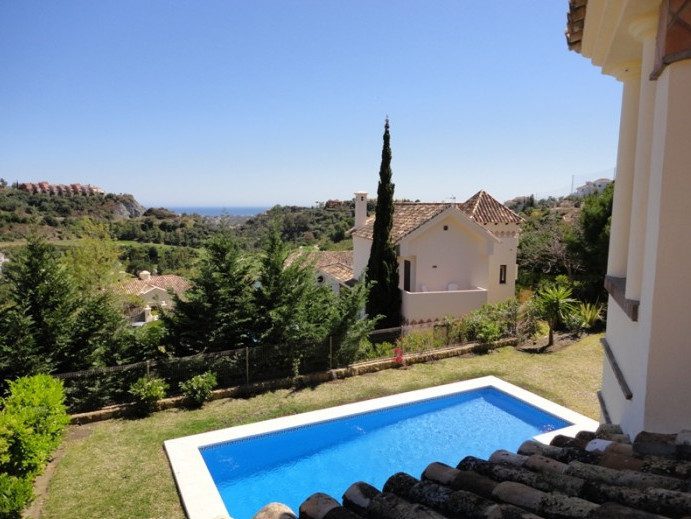Casa en Los Arqueros de 470m2 1