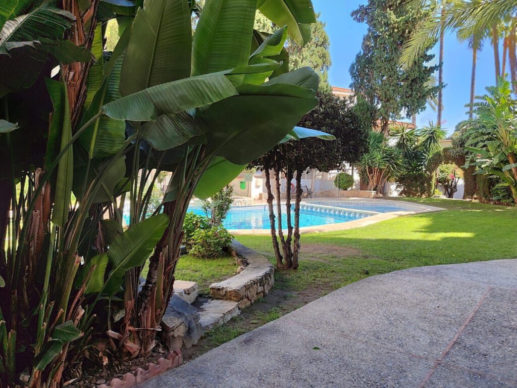 Apartamento en La Carihuela de 280m2 1