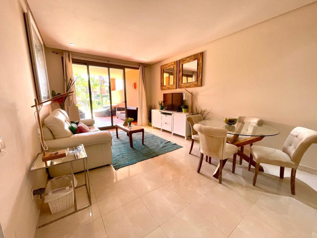Apartamento en New Golden Mile de 120m2 1