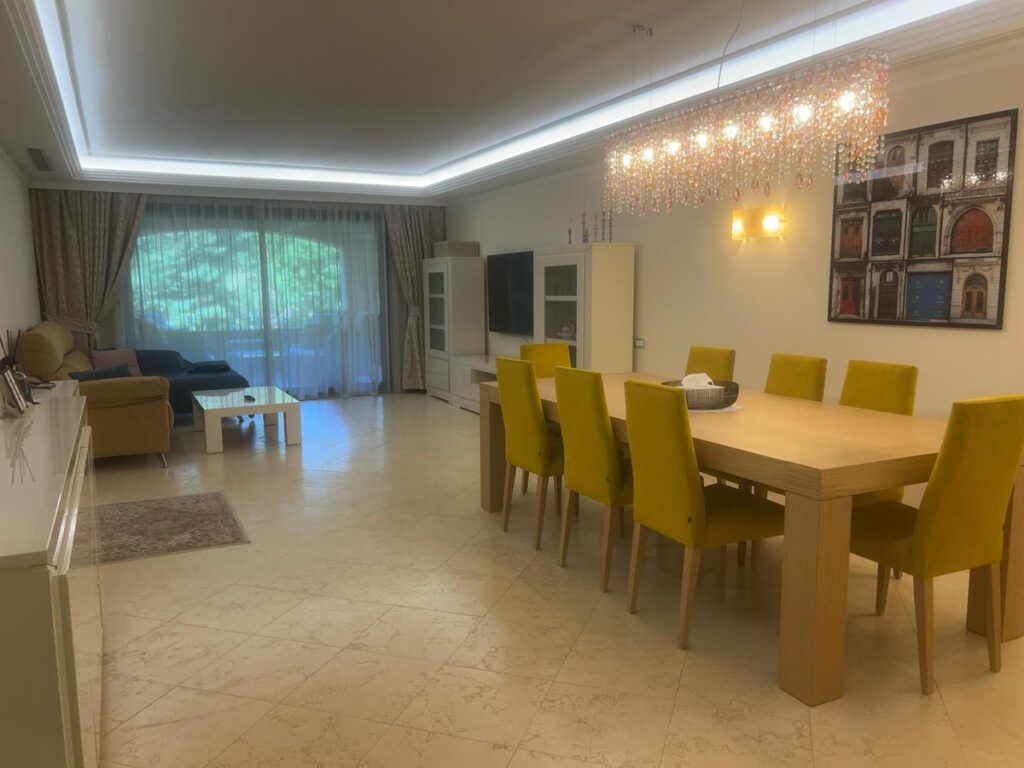 Apartamento en Guadalmina Baja de 174m2 1