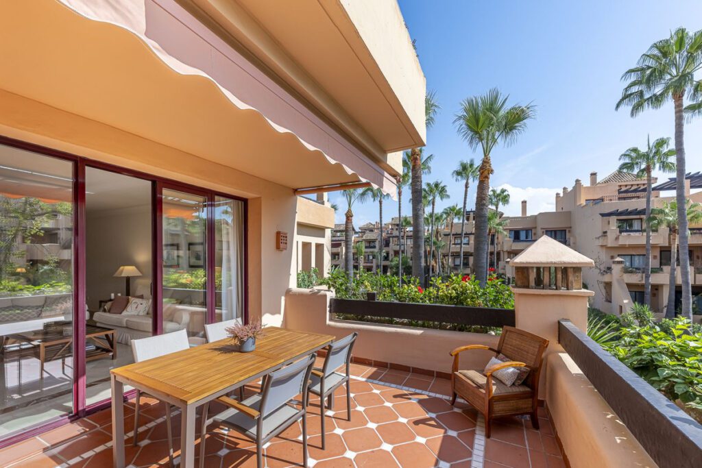 Apartamento en San Pedro de Alcántara de 112m2 1