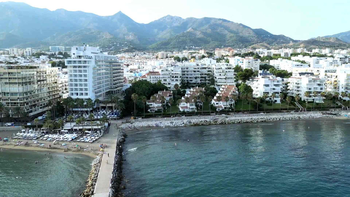 Foto de  1