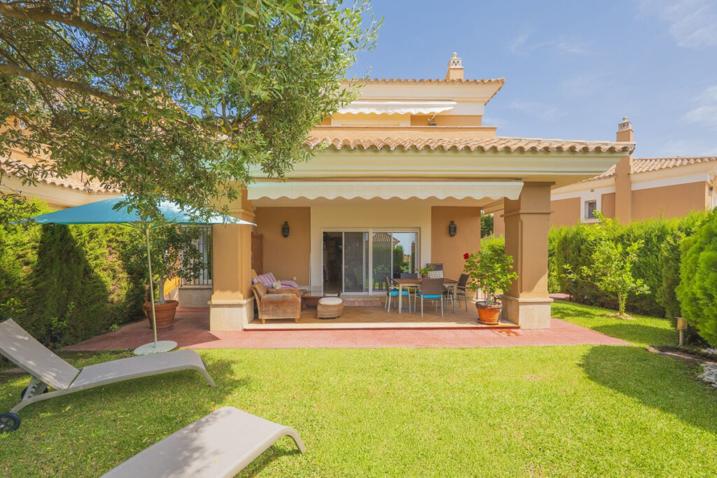Villa en Santa Clara Golf.