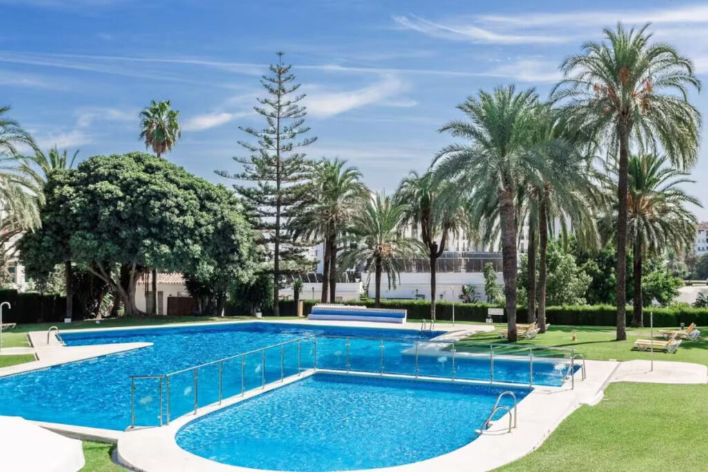 Apartamento en Nueva Andalucía.