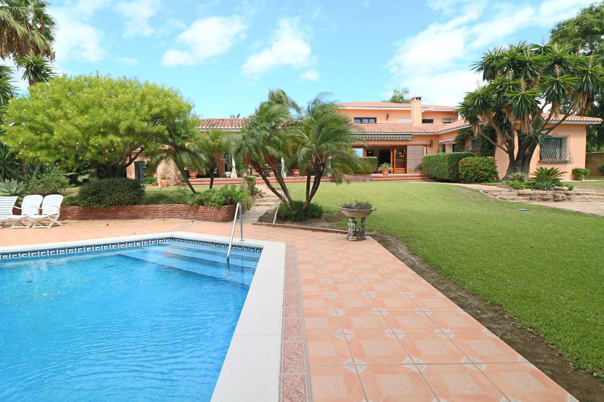Villa en Paraiso-Barronal.