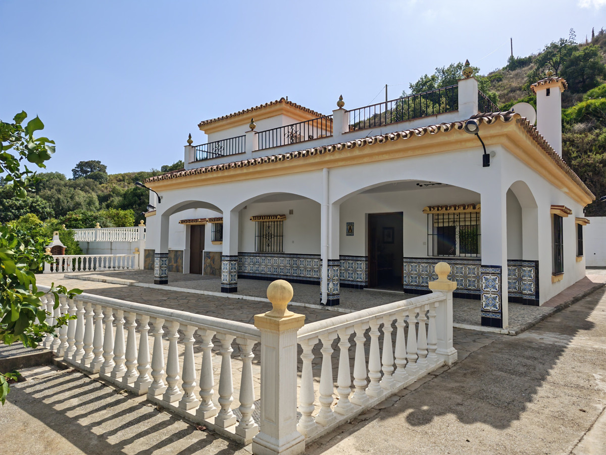 Villa en Atalaya-Isdabe.
