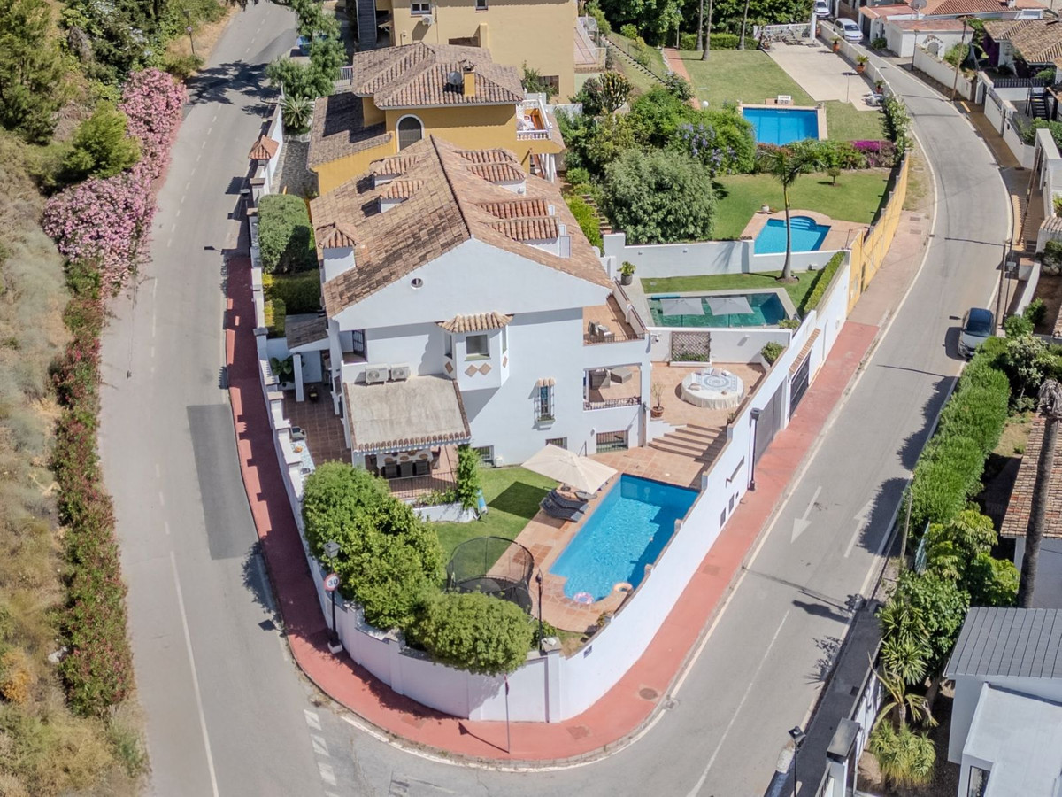Villa en Rodeo Alto-Guadaiza-La Campana.