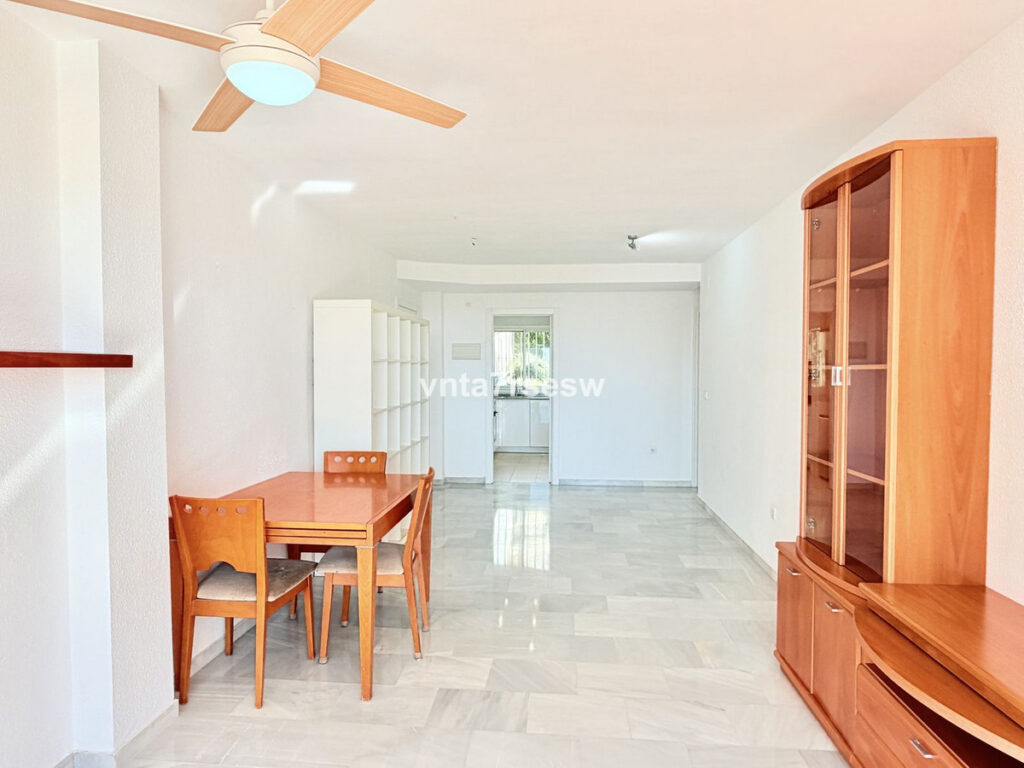 Apartamento en Riviera del Sol.