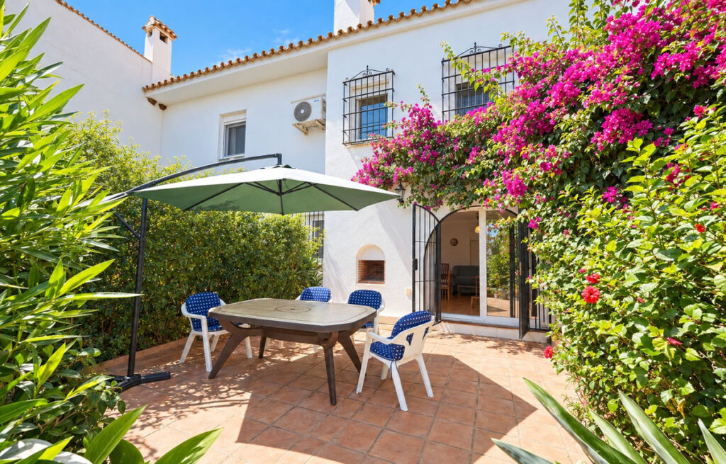 Casa en San Luis de Sabinillas.