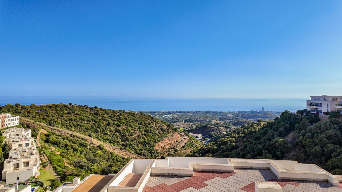 Apartamento en Cabopino-Artola.