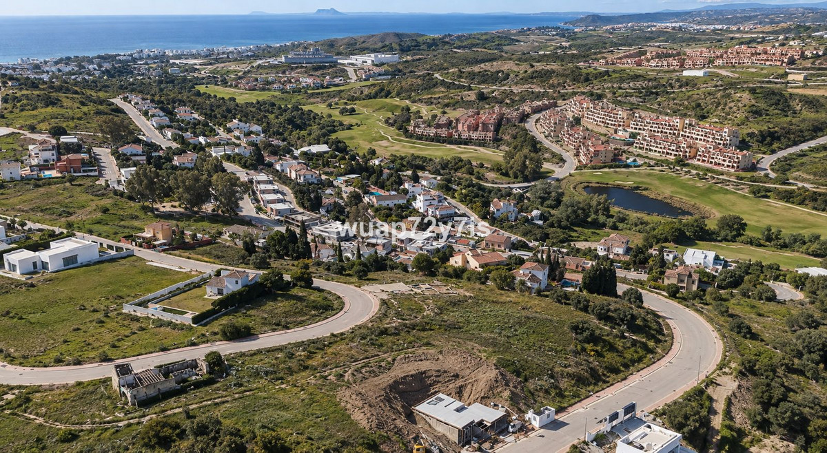 Parcela en Valle Romano.