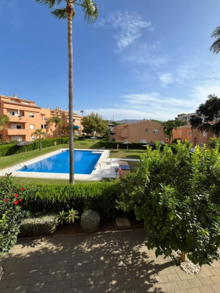 Casa en Costabella – Ricmar.
