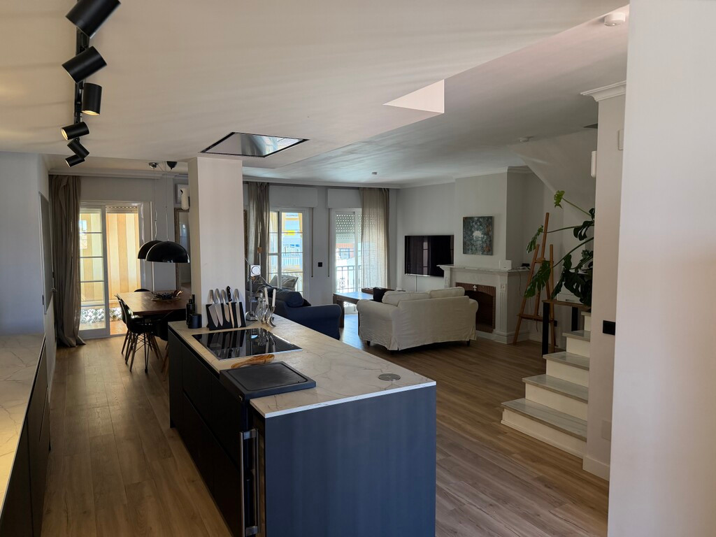 Apartamento en Puerto Deportivo.