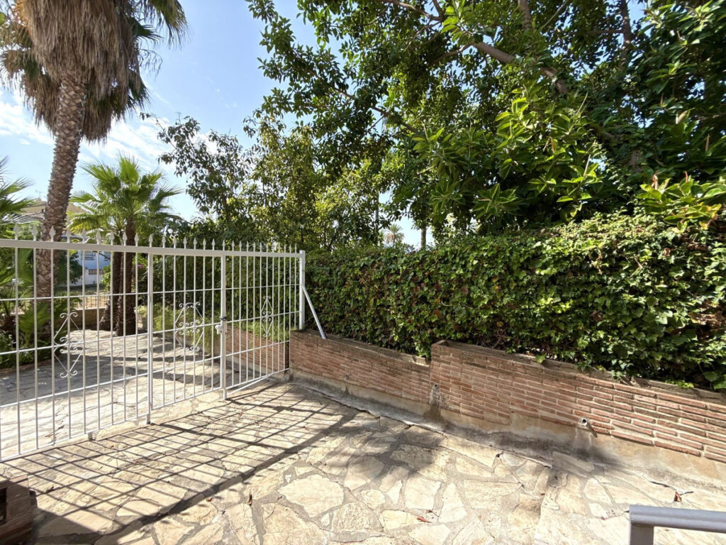 Villa en Guadalmina baja.