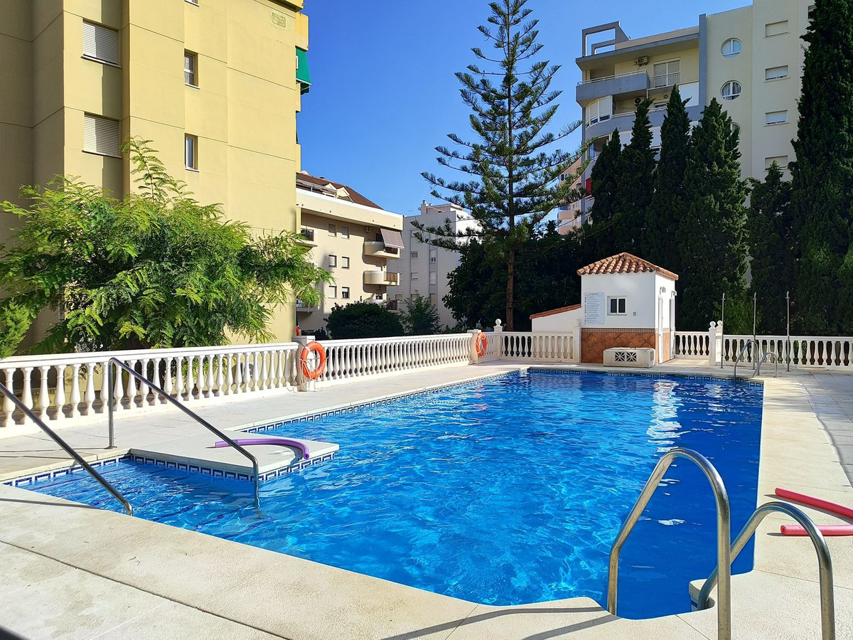 Apartamento en Torreblanca del Sol.