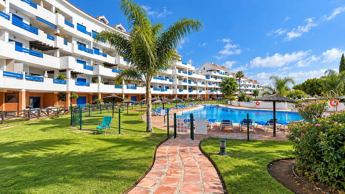 Apartamento en Puerto de la Duquesa.