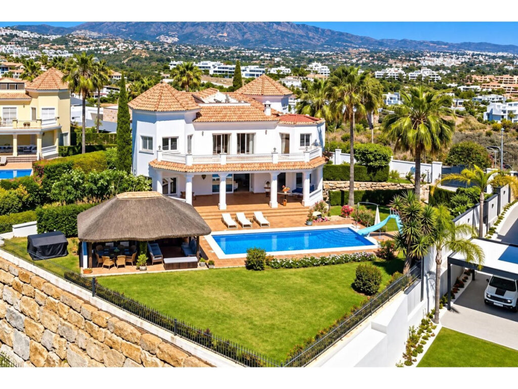 Villa en El Paraíso.
