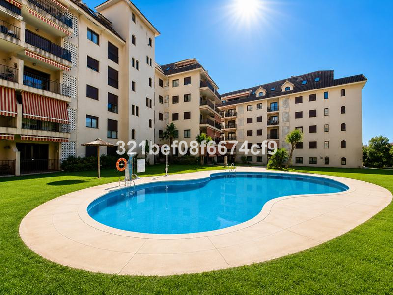 Apartamento en San Luis de Sabinillas.