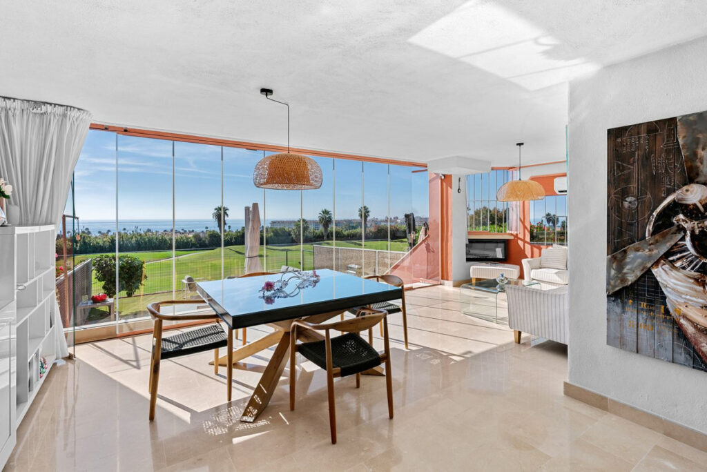 Apartamento en Bahía De Casares.