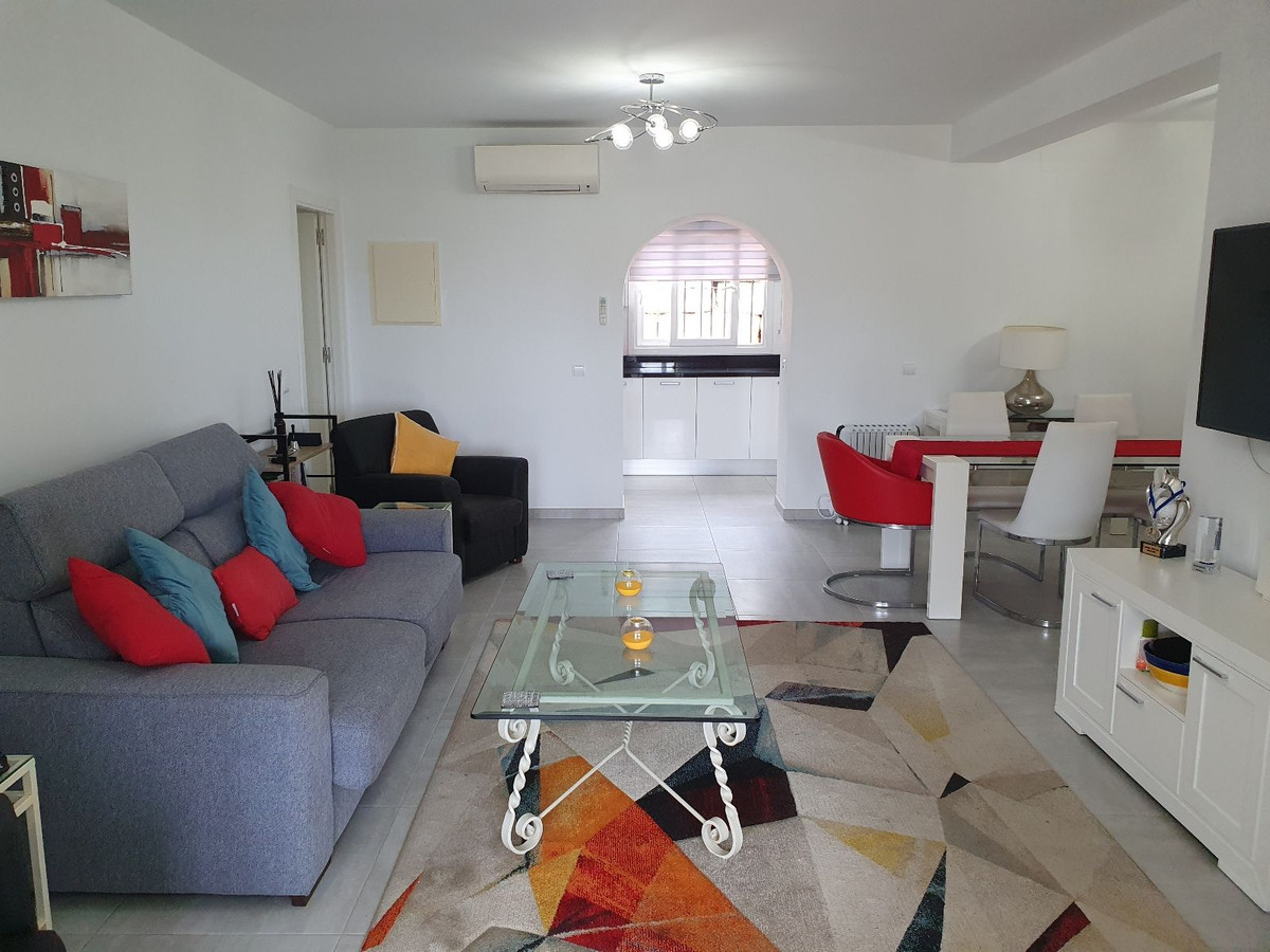 Apartamento en El Paraíso.