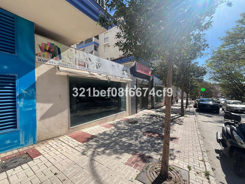 Local comercial en Centro.
