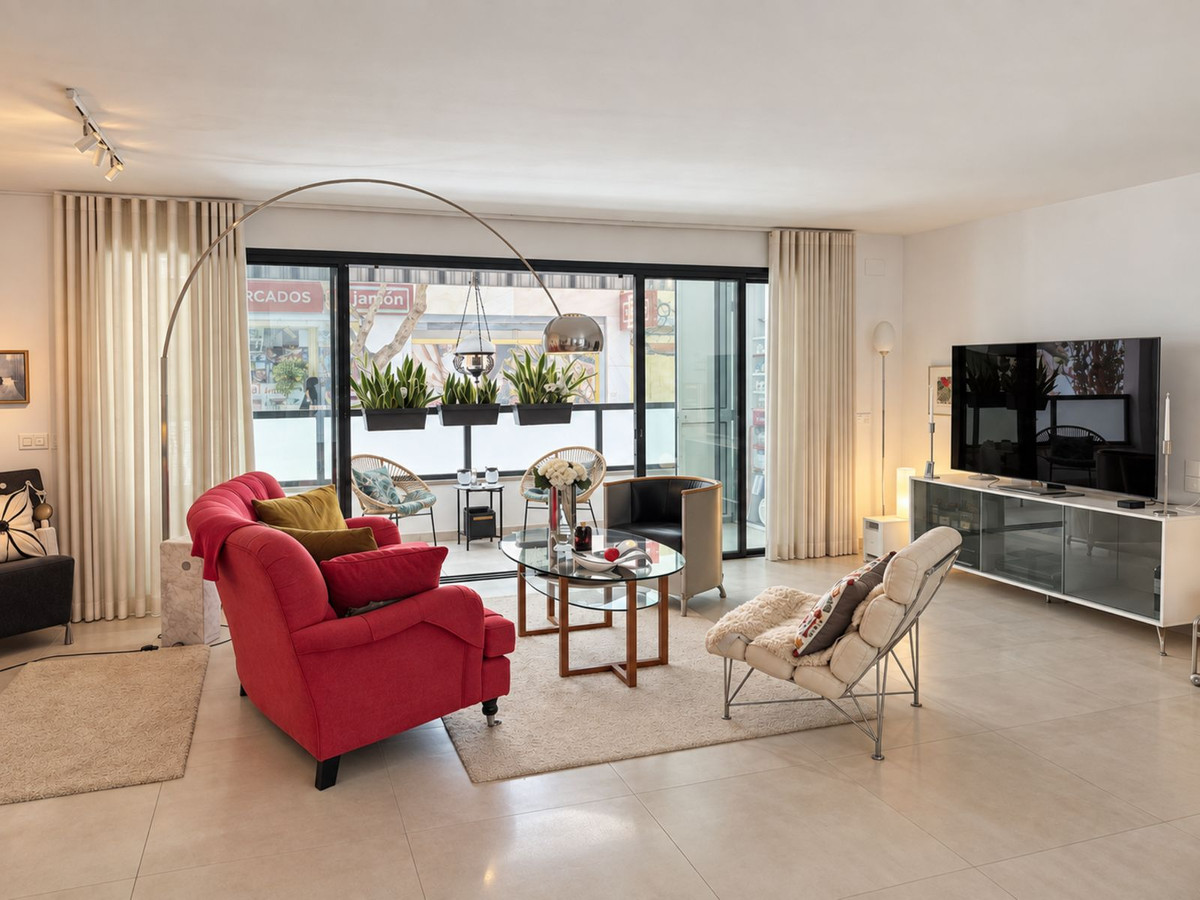 Apartamento en Puerto Deportivo.