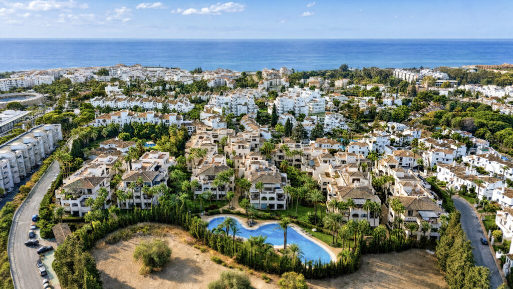 Apartamento en Los Naranjos.