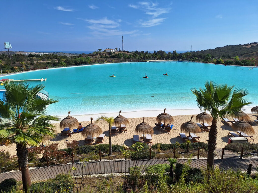 Apartamento en Alcazaba Lagoon.