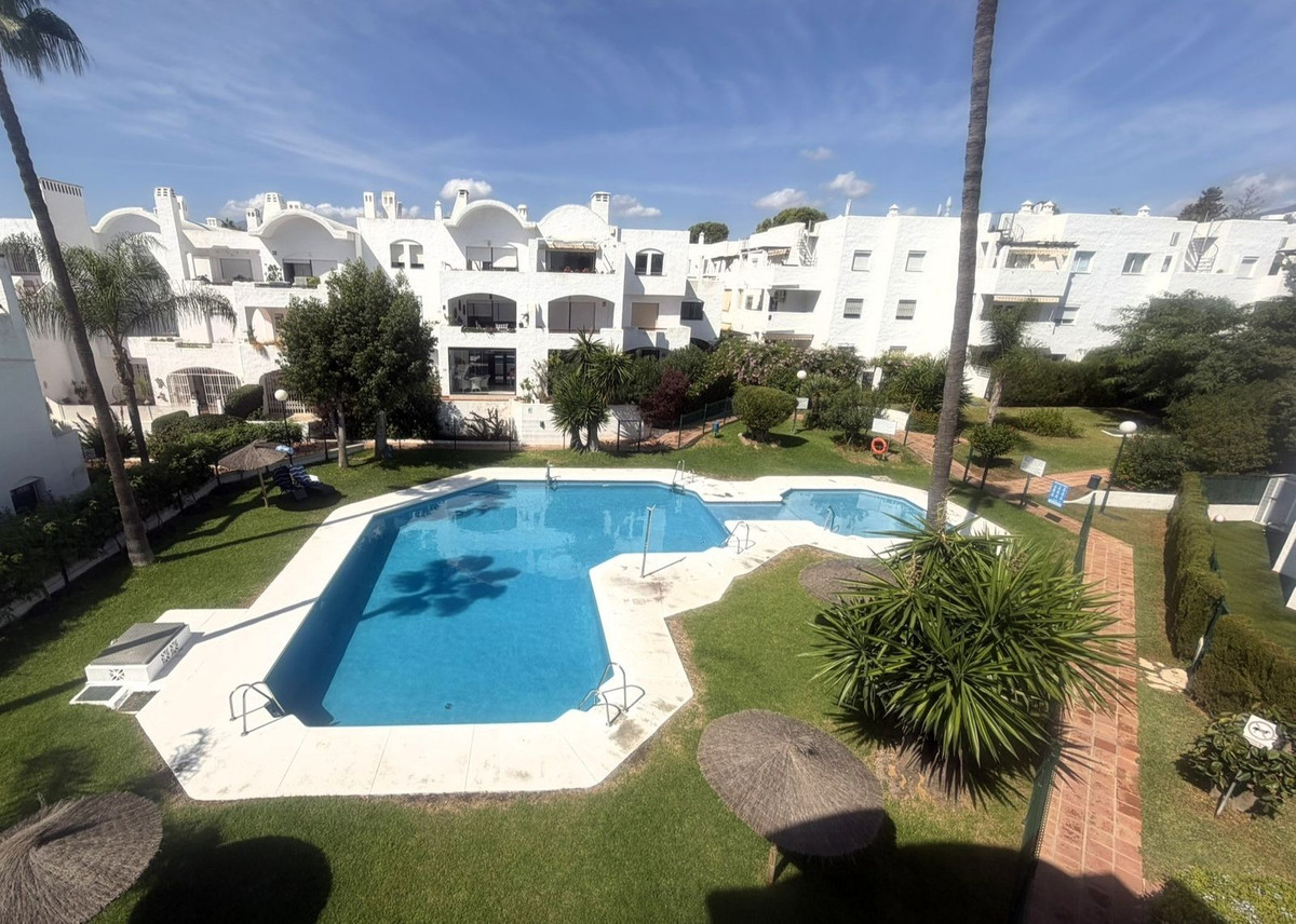 Apartamento en El Paraíso.