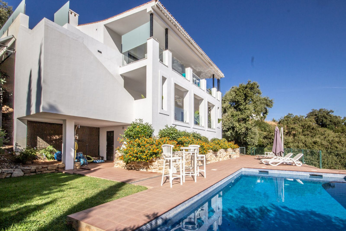Villa en Los Arqueros-Puerto del Almendro.