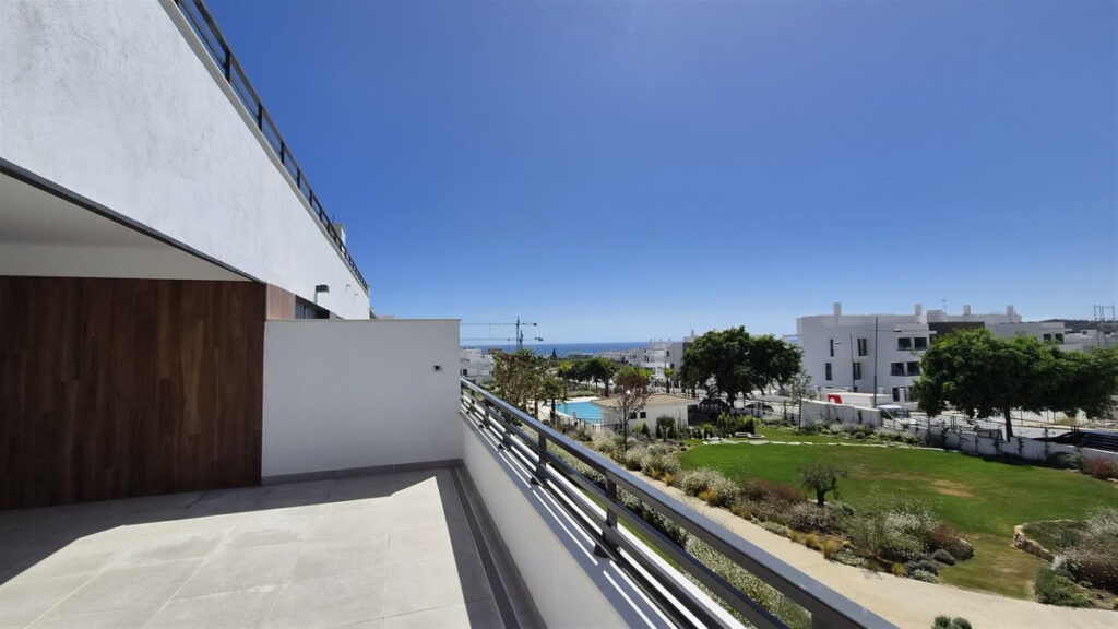 Apartamento en Arroyo Enmedio.
