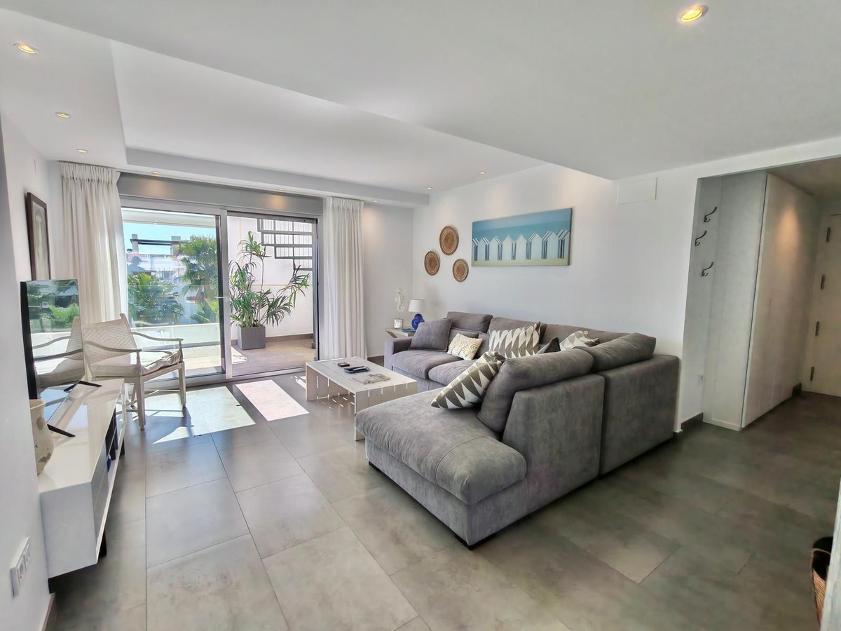 Apartamento en Benatalaya.