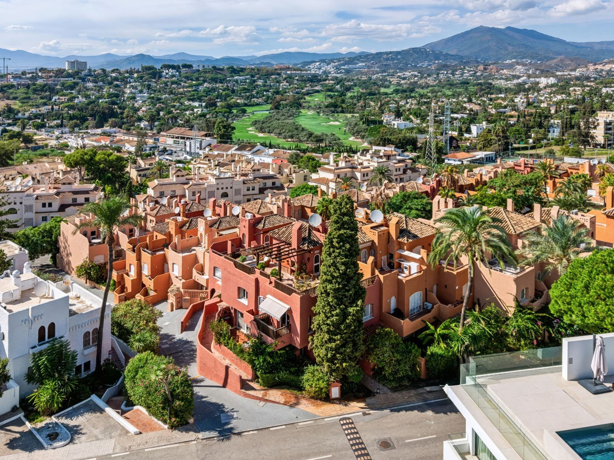 Casa en Nueva Andalucía.
