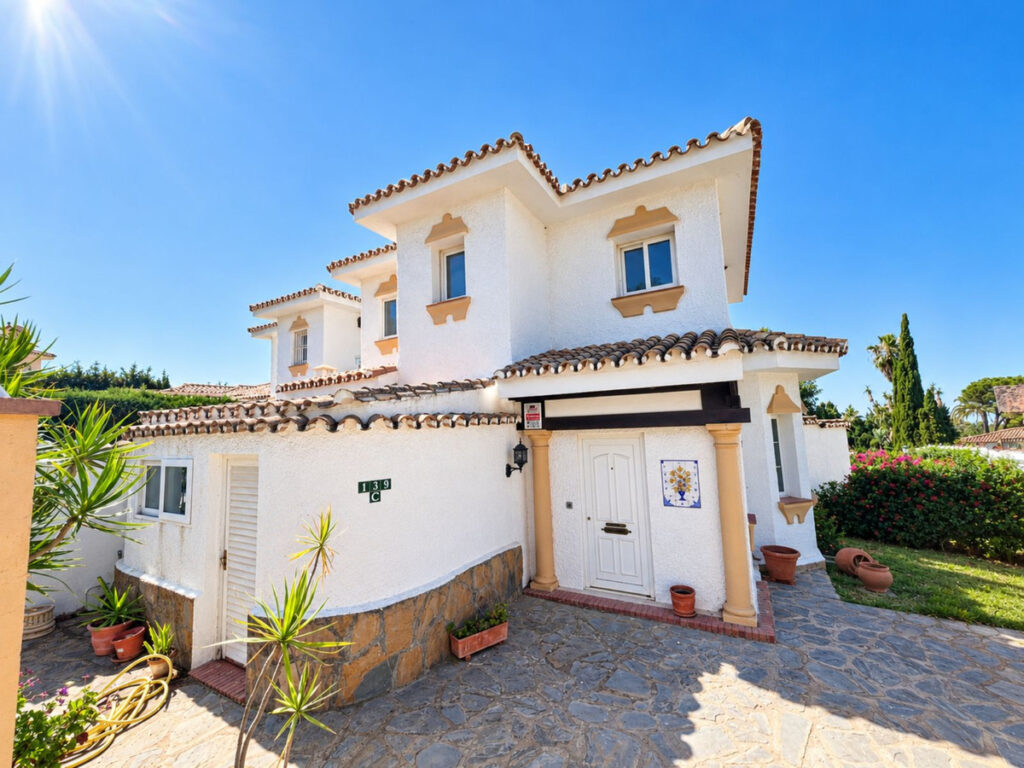 Casa en El Paraíso.