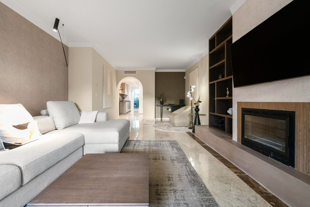 Apartamento en Las Lomas de Río Verde.