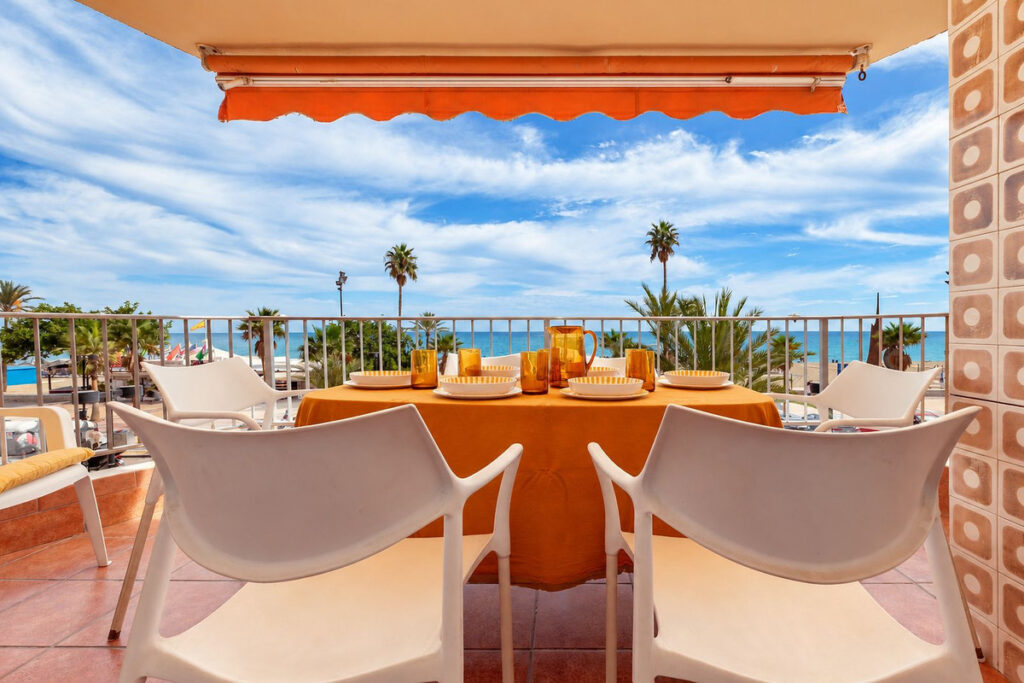 Apartamento en Puerto Deportivo.