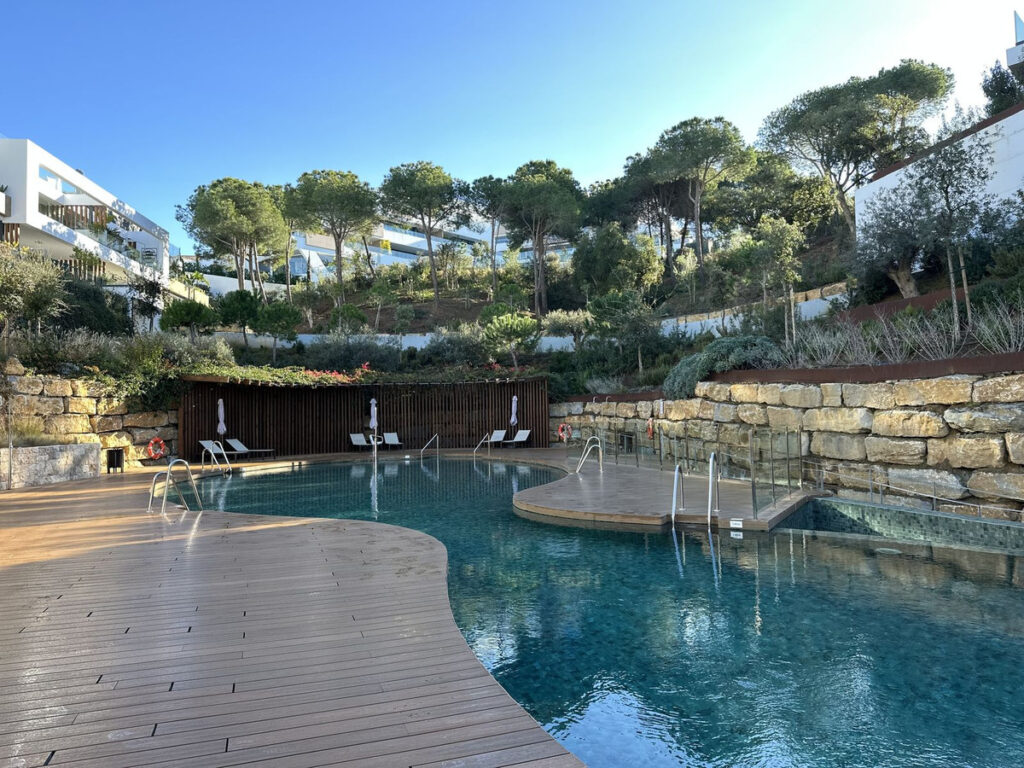 Apartamento en Cabopino-Artola.