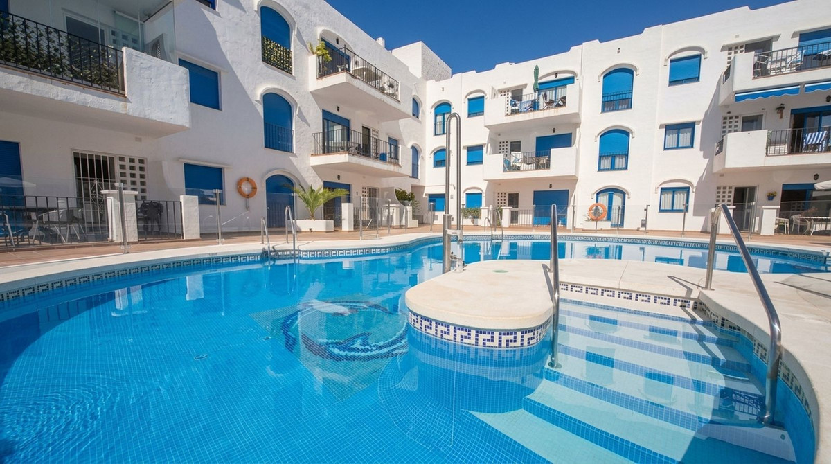 Apartamento en Puerto de la Duquesa.