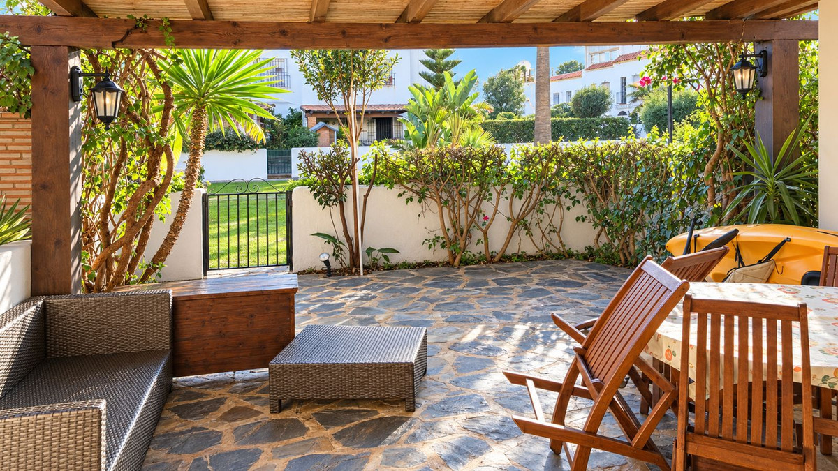 Casa en San Luis de Sabinillas.