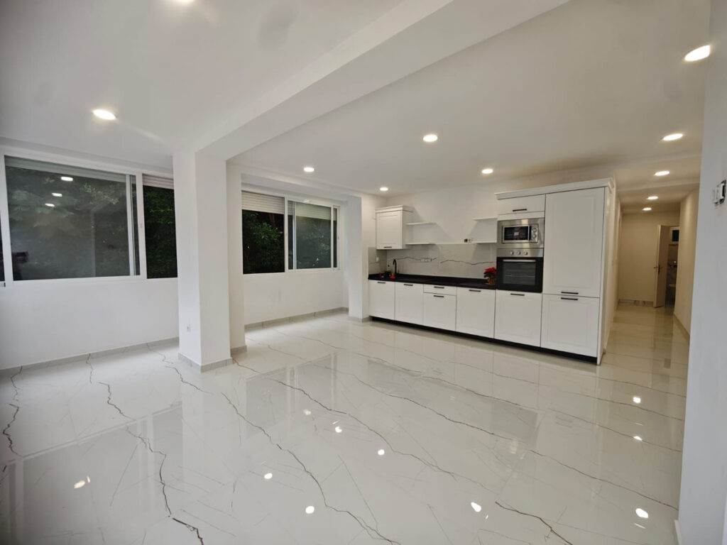 Apartamento en Playa de la Fontanilla.