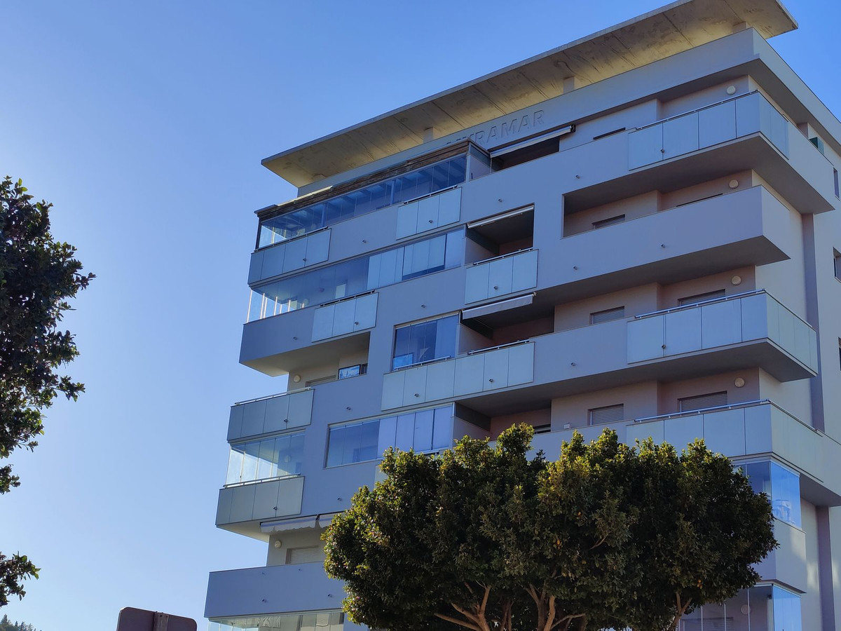 Apartamento en Calaburra – Chaparral.