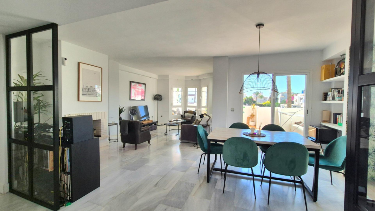 Apartamento en La Dama de Noche-La Alzambra.